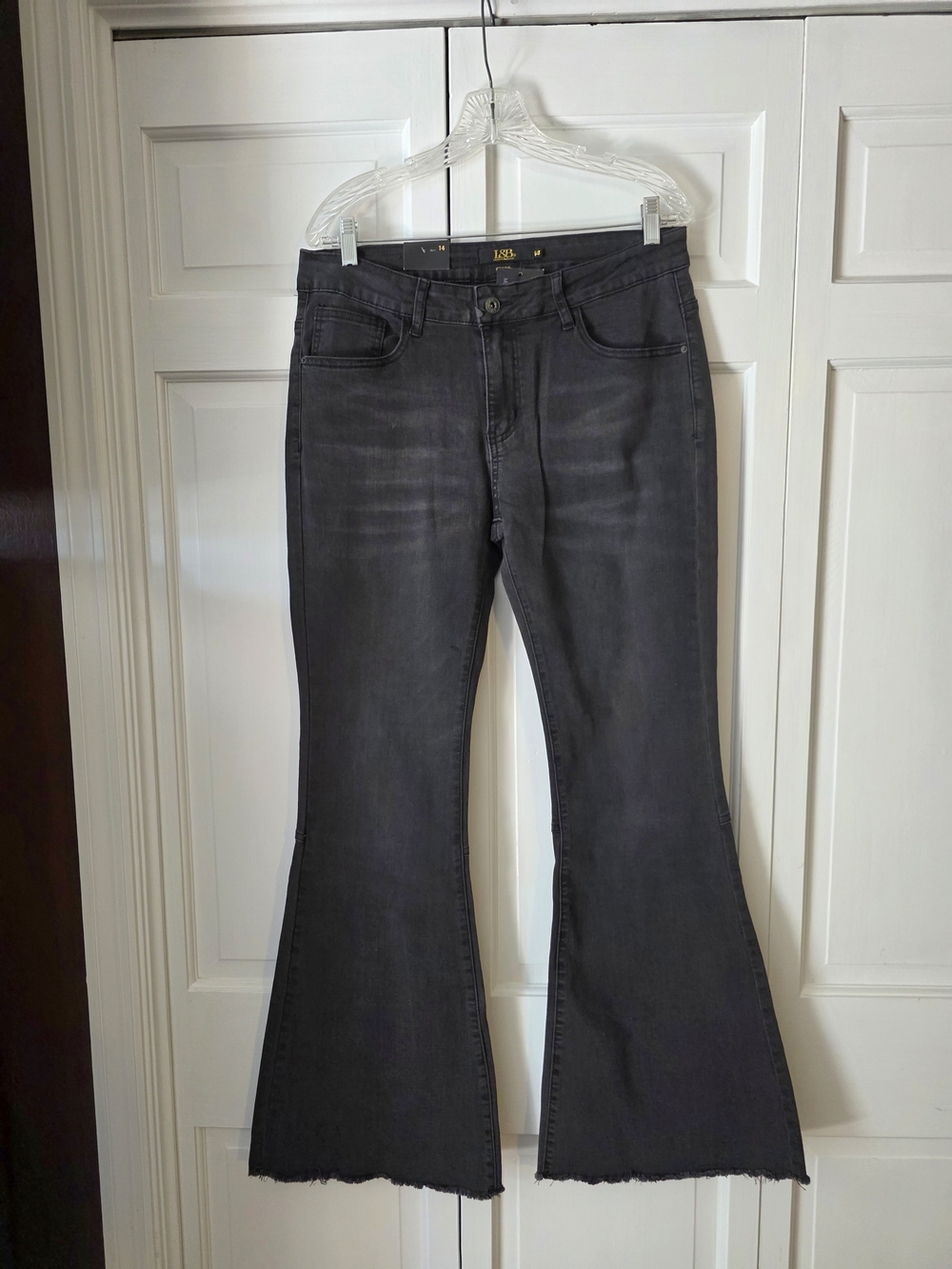 Lucky & Blessed Rhiannon Black Flare Jeans NWT Size 14 Raw Hem High Rise Stretch